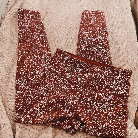 Sweaty Betty Leggings 7/8 Goddess Foil Print High Waisted Red Terrazzo - Picture 1 of 7